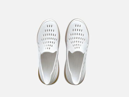 Strato Swank in White / Gum