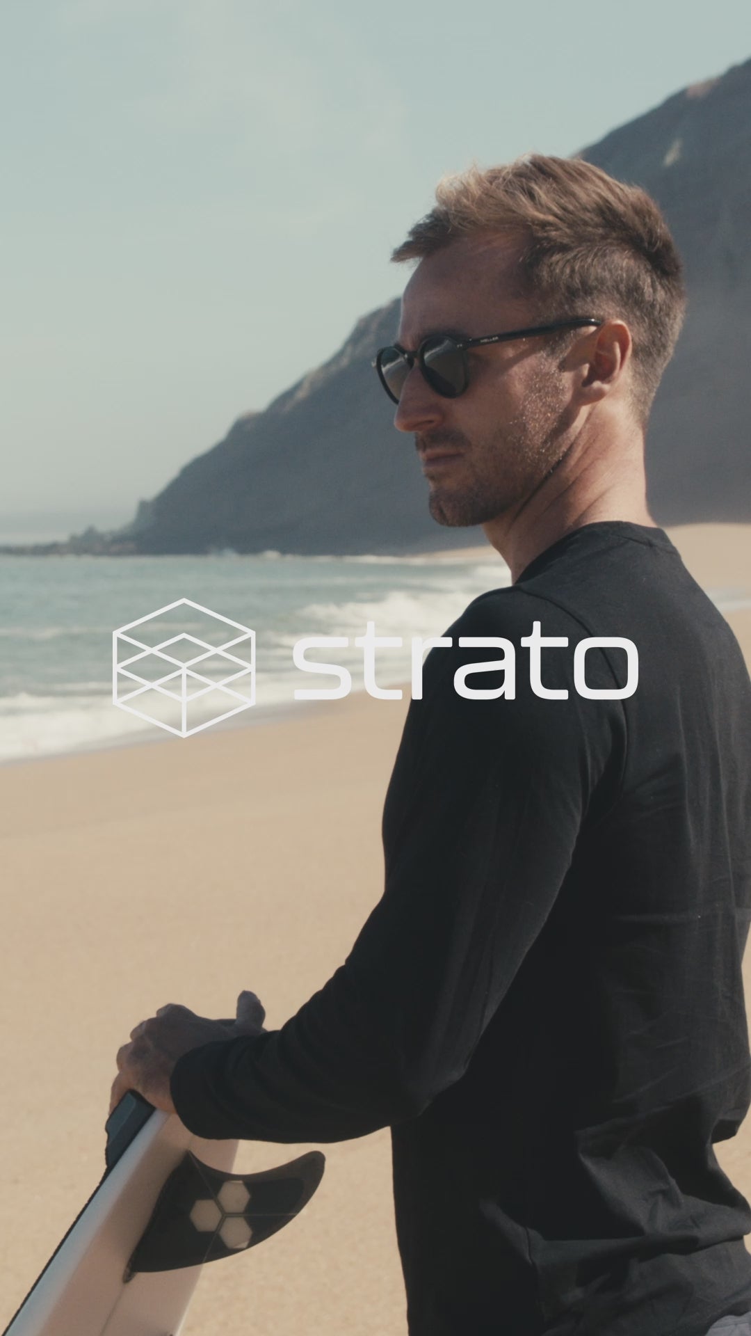 Strato Swank in Black / White
